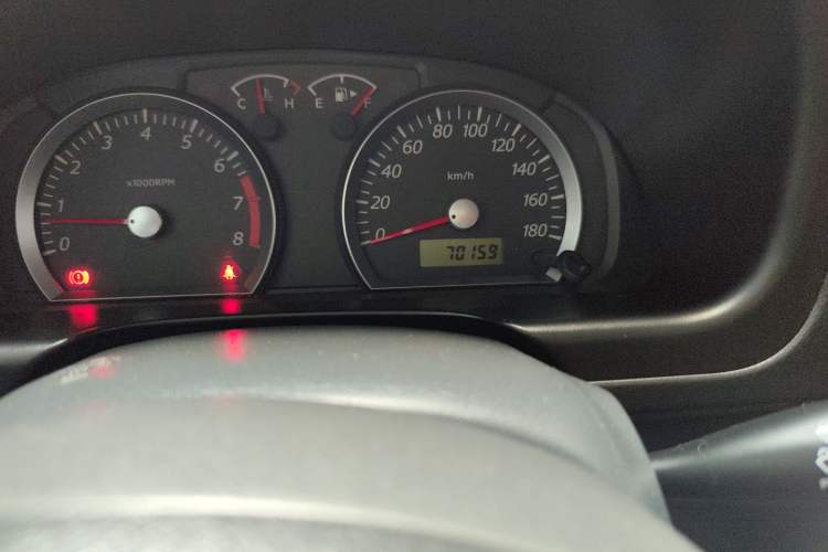 Used Suzuki Jimny 2012 1.3 MT JLX Odometer Close Up