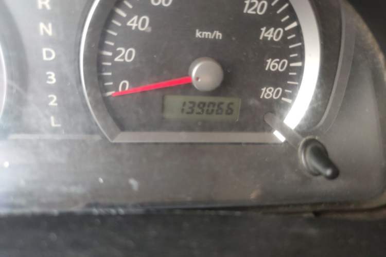 Used Suzuki Jimny 2012 1.3 AT JLX Navigation Edition Odometer Close Up
