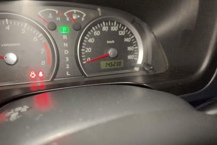 Used Suzuki Jimny 2012 1.3 AT JLX Odometer Close Up
