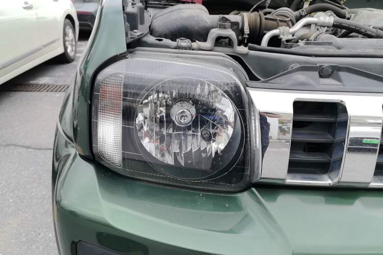 Used Suzuki Jimny 2012 1.3 AT JLX Navigation Edition Right Front Headlight