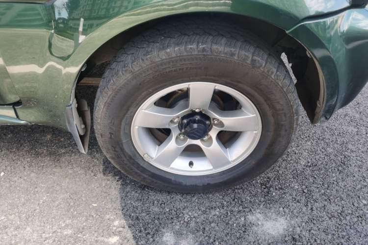 Used Suzuki Jimny 2012 1.3 MT JLX Navigation Edition Right Front Wheel Hub