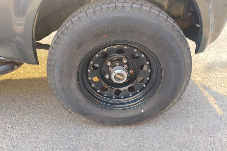 Used Suzuki Jimny 2012 1.3 AT JLX Navigation Edition Right Front Wheel Hub