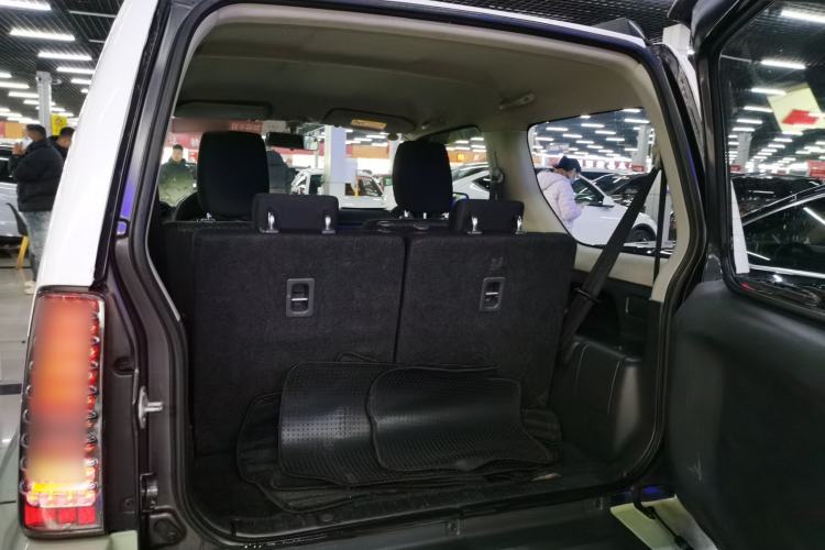 Used Suzuki Jimny 2012 1.3 AT JLX Trunk