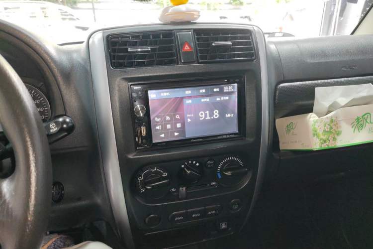 Used Suzuki Jimny 2012 1.3 AT Mode3 Audio And AC Panel
