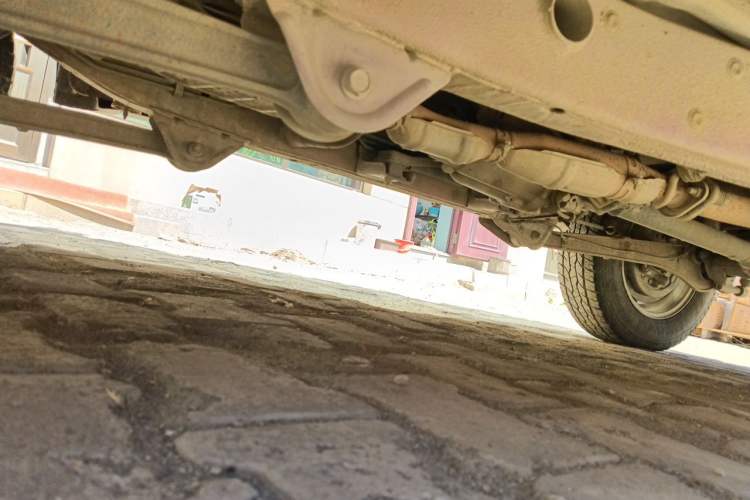 Used Suzuki Jimny 2012 1.3 AT JLX Chassis Front Left