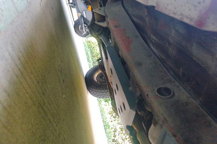 Used Suzuki Jimny 2012 1.3 AT Mode3 Chassis Front Right