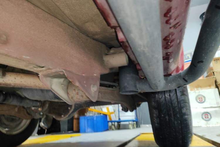Used Suzuki Jimny 2012 1.3 AT Mode3 Chassis Rear Left