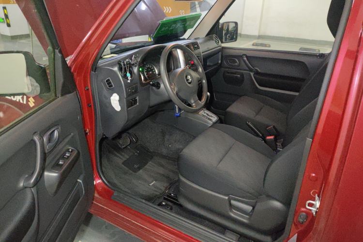 Used Suzuki Jimny 2012 1.3 AT JLX Driver Seat