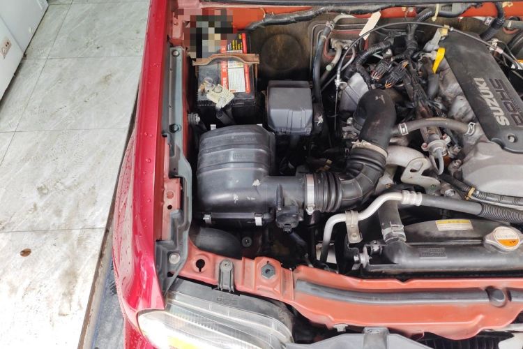 Used Suzuki Jimny 2012 1.3 AT Mode3 Engine Bay Right