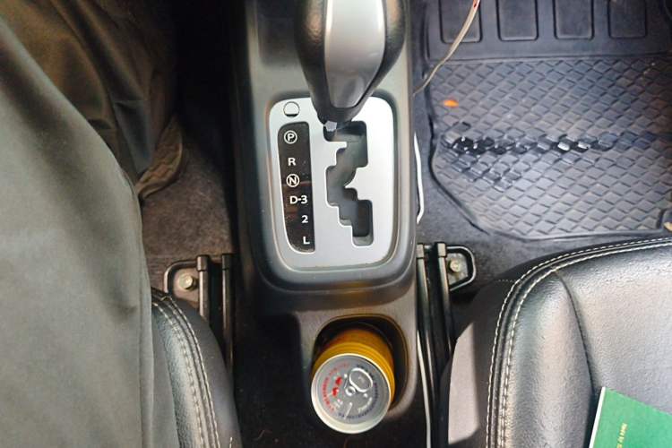 Used Suzuki Jimny 2012 1.3 AT Mode3 Gear Lever