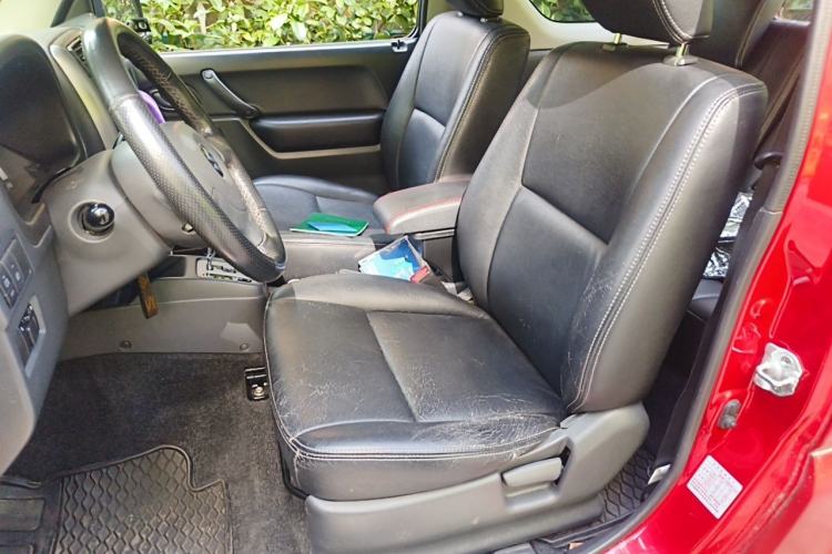 Used Suzuki Jimny 2012 1.3 AT Mode3 Left Front Seat