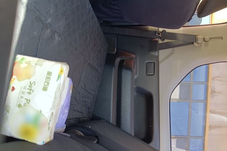Used Suzuki Jimny 2012 1.3 AT JLX Left Rear Seat