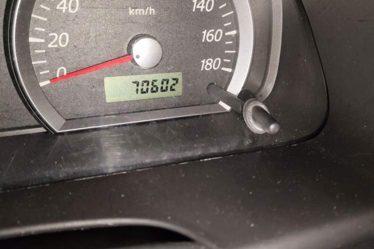 Used Suzuki Jimny 2012 1.3 AT JLX Odometer Close Up