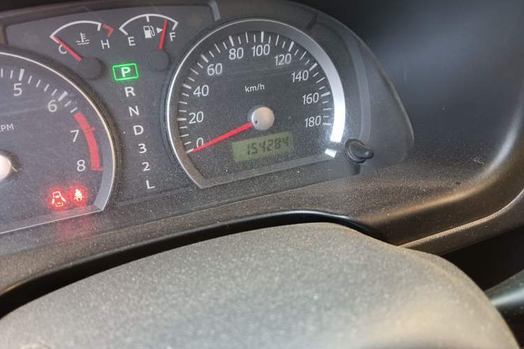 Used Suzuki Jimny 2012 1.3 AT JLX Odometer Close Up