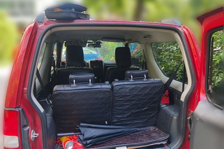 Used Suzuki Jimny 2012 1.3 AT Mode3 Trunk