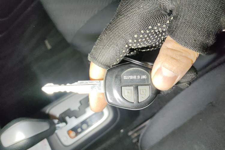 Used Suzuki Jimny 2012 1.3 AT JLX Vehicle Key