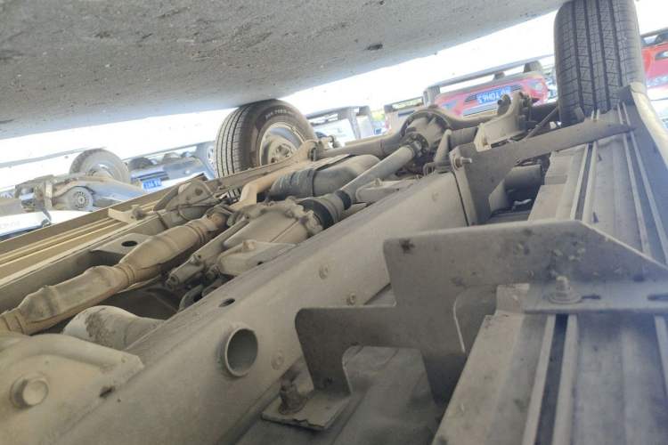 Used Suzuki Jimny 2012 1.3 AT JLX Navigation Edition Chassis Front Right