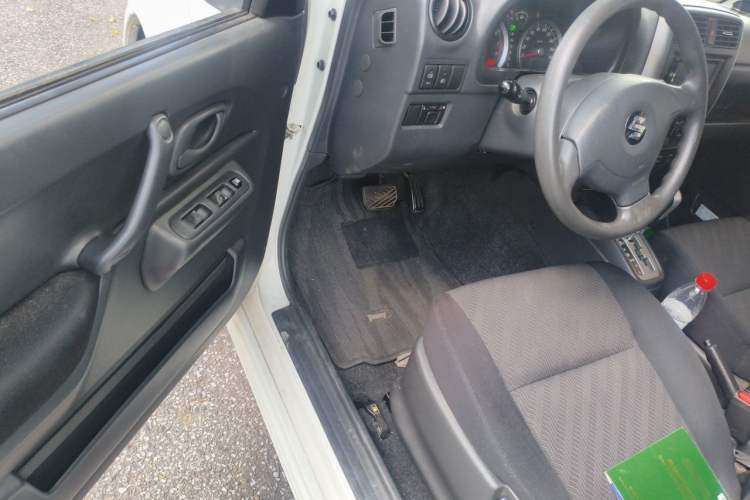 Used Suzuki Jimny 2012 1.3 AT JLX Navigation Edition Driver Seat