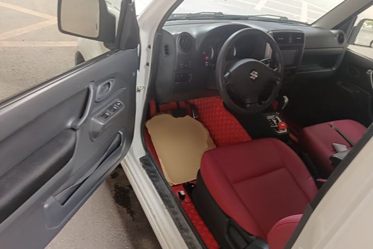 Used Suzuki Jimny 2012 1.3 AT JLX Navigation Edition Driver Seat