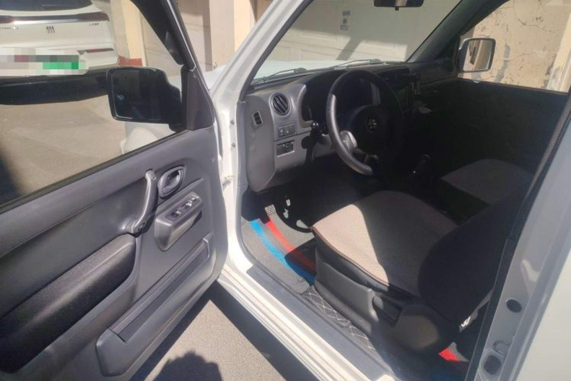 Used Suzuki Jimny 2012 1.3 MT JLX Navigation Edition Driver Seat