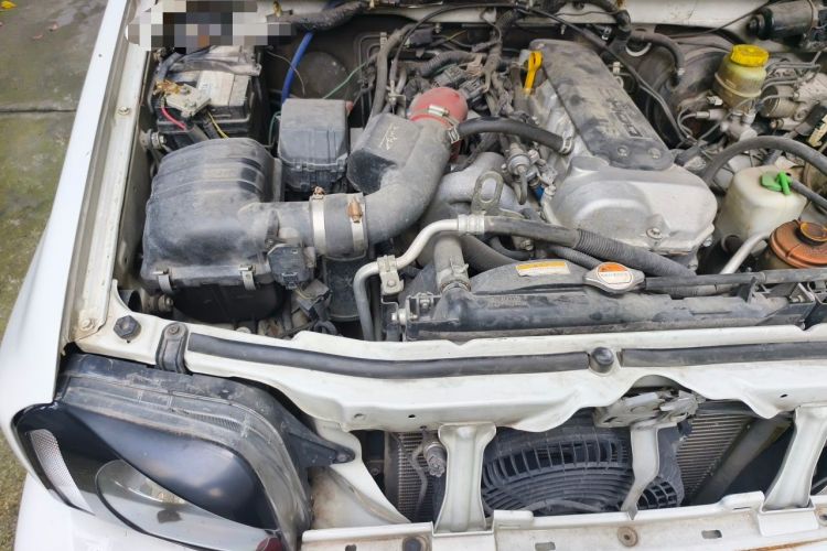 Used Suzuki Jimny 2012 1.3 AT JLX Navigation Edition Engine Bay Right