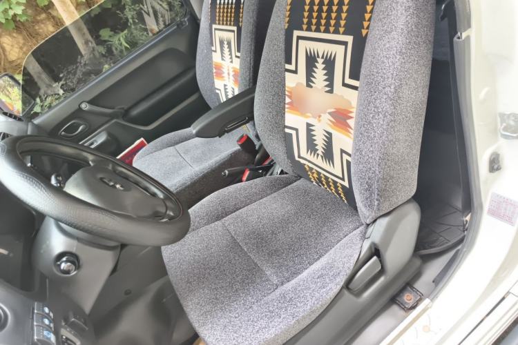 Used Suzuki Jimny 2012 1.3 AT JLX Navigation Edition Left Front Seat