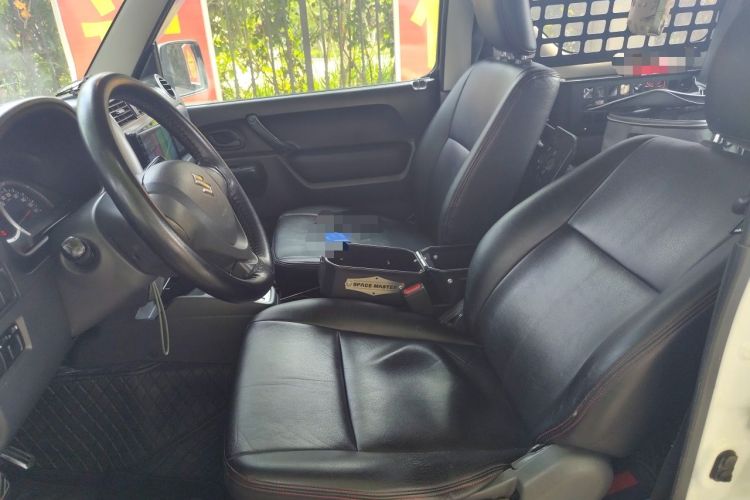 Used Suzuki Jimny 2012 1.3 AT JLX Left Front Seat
