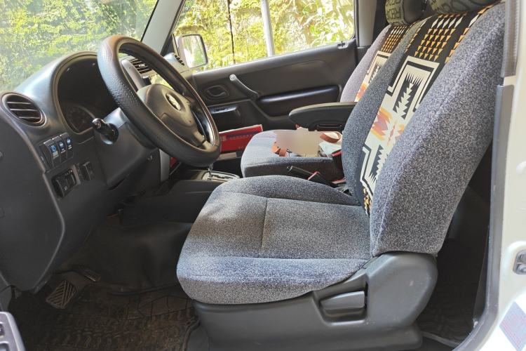 Used Suzuki Jimny 2012 1.3 AT JLX Navigation Edition Left Front Seat
