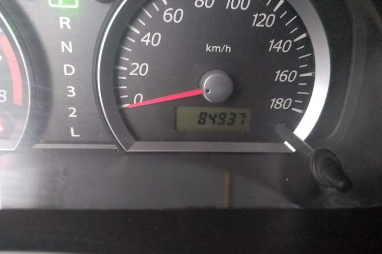 Used Suzuki Jimny 2012 1.3 AT JLX Odometer Close Up