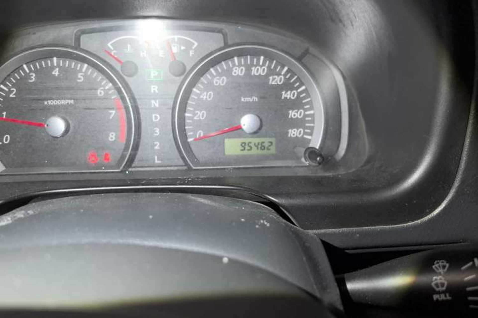 Used Suzuki Jimny 2012 1.3 AT JLX Navigation Edition Odometer Close Up