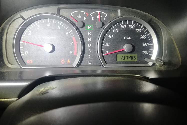 Used Suzuki Jimny 2012 1.3 AT JLX Odometer Close Up