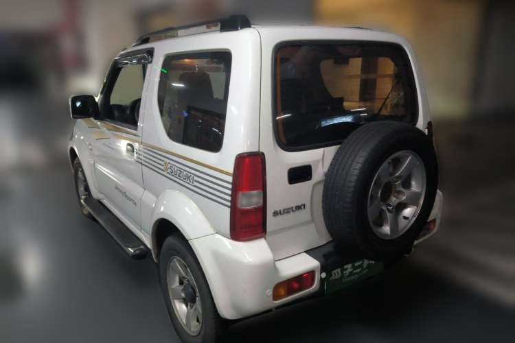 Used Suzuki Jimny 2012 1.3 AT JLX Navigation Edition Rear Left 45 Deg