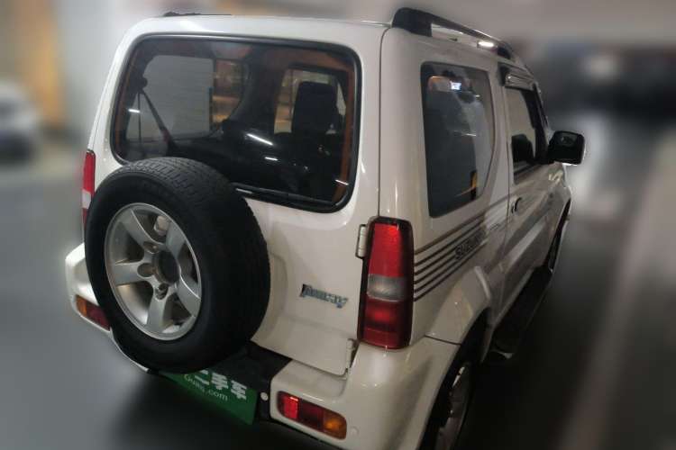 Used Suzuki Jimny 2012 1.3 AT JLX Navigation Edition Rear Right 45 Deg