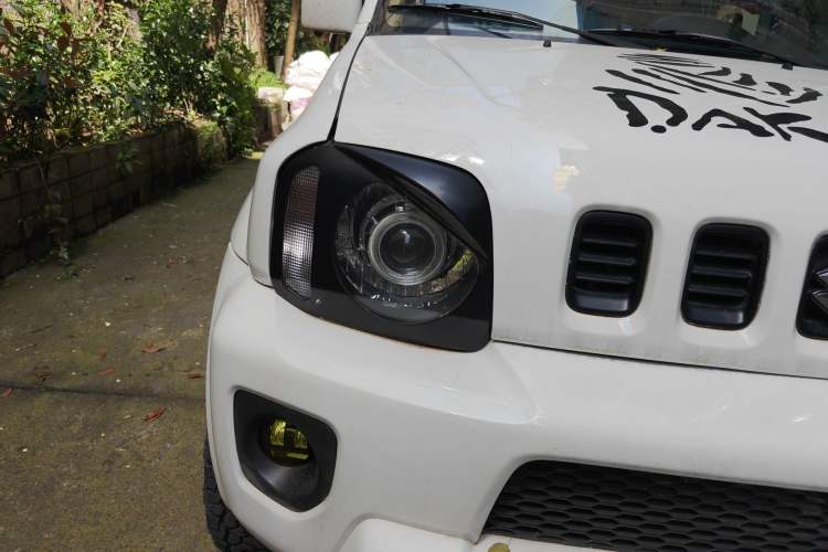 Used Suzuki Jimny 2012 1.3 AT JLX Navigation Edition Right Front Headlight
