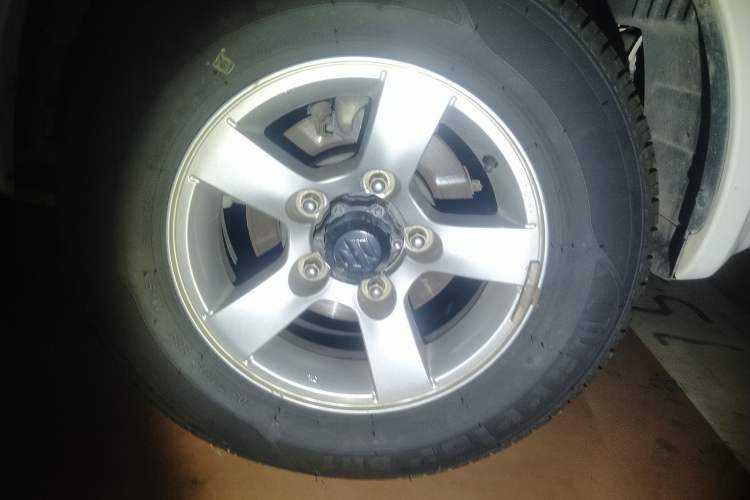 Used Suzuki Jimny 2012 1.3 AT JLX Right Front Wheel Hub