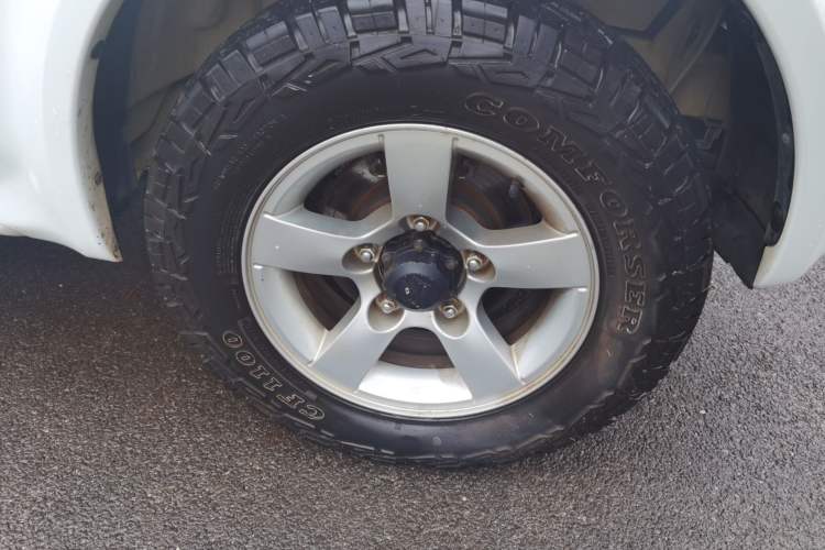 Used Suzuki Jimny 2012 1.3 MT JLX Right Front Wheel Hub