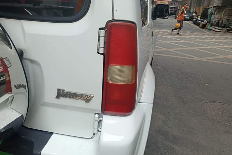 Used Suzuki Jimny 2012 1.3 AT JLX Navigation Edition Right Rear Taillight