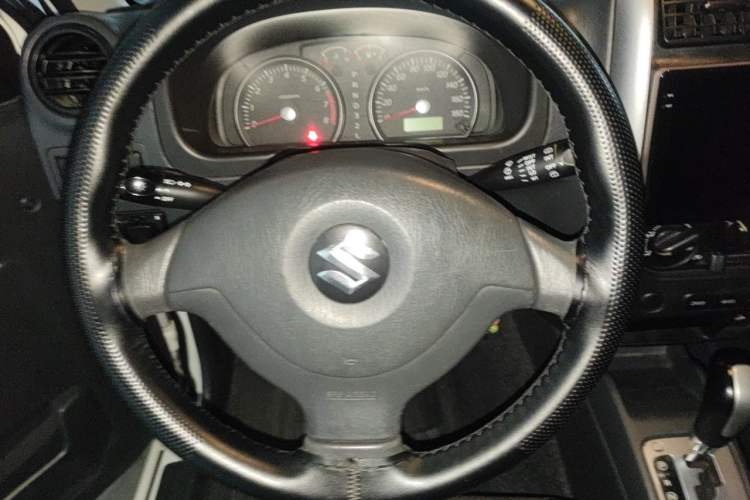 Used Suzuki Jimny 2012 1.3 AT Mode3 Steering Wheel