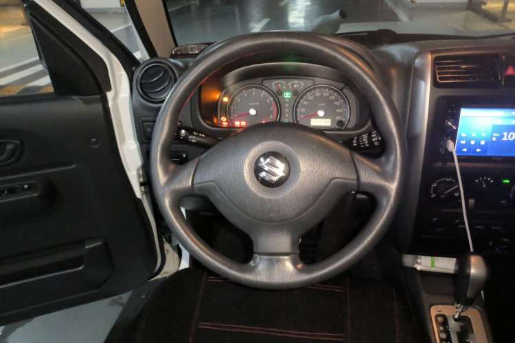 Used Suzuki Jimny 2012 1.3 AT JLX Navigation Edition Steering Wheel
