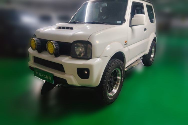 Suzuki Jimny Suzuki Jimny 1.3L automatic, no sunroof (imported) مستعملة Guazi used car, China used car export, Used car for sale, Used  cars, Cheapest cars for sale