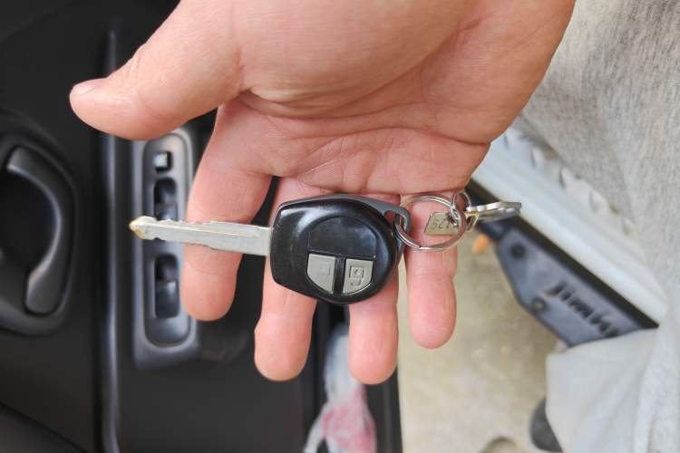 Used Suzuki Jimny 2012 1.3 AT JLX Navigation Edition Vehicle Key
