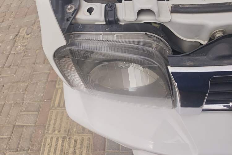 Used Suzuki Jimny  Right Front Headlight