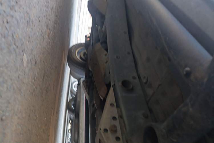 Used Suzuki Jimny 2015 1.3 AT Mode3 Navigation Edition Chassis Front Right