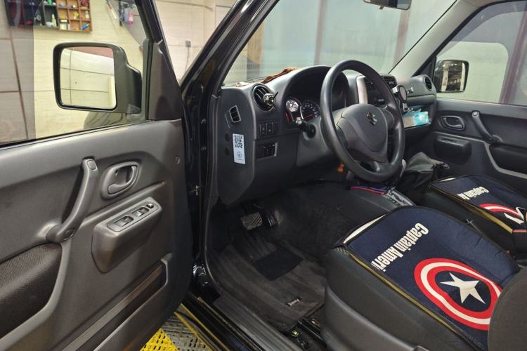Used Suzuki Jimny 2015 1.3 AT JLX Driver Seat