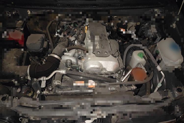 Used Suzuki Jimny 2015 1.3 AT JLX Engine Bay