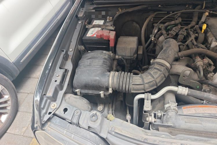Used Suzuki Jimny 2015 1.3 AT JLX Engine Bay Right