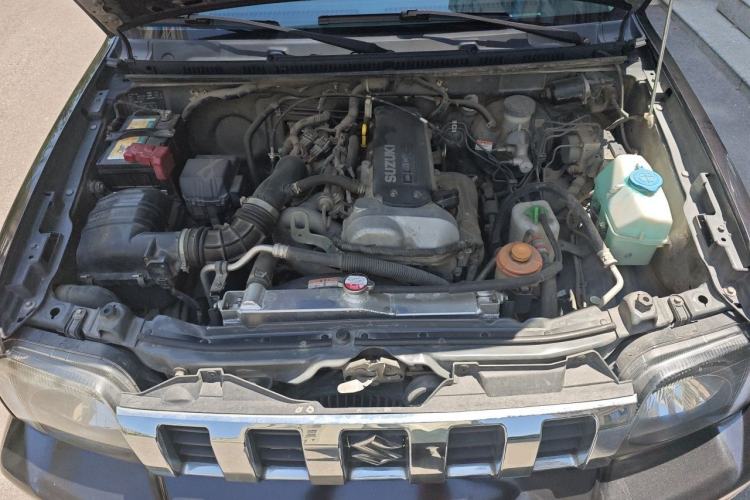 Used Suzuki Jimny 2015 1.3 AT JLX Engine Bay