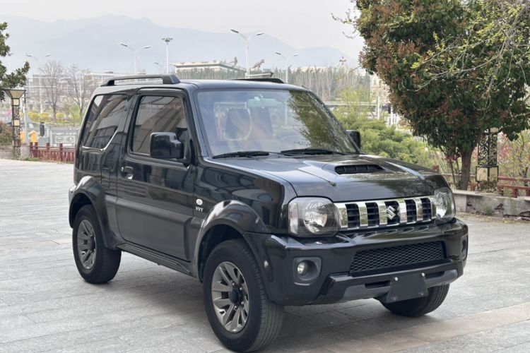 Used Suzuki Jimny 2015 1.3 MT JLX Exterior 1