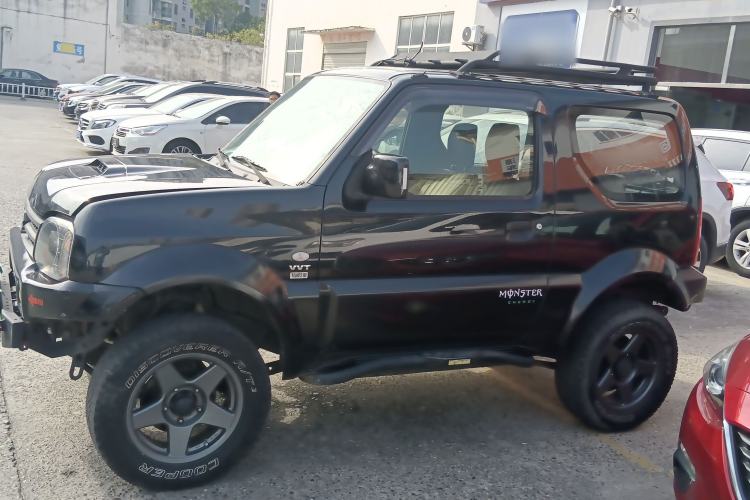 Used Suzuki Jimny 2015 1.3 AT JLX Exterior 3