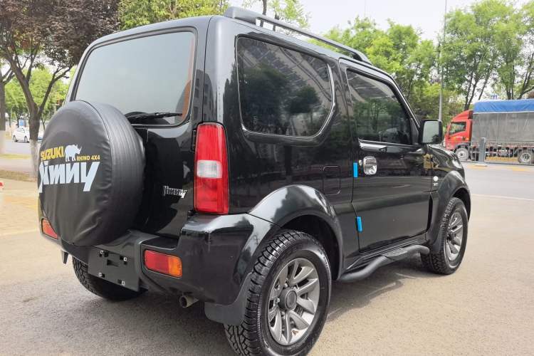 Used Suzuki Jimny 2015 1.3 AT JLX Exterior 3